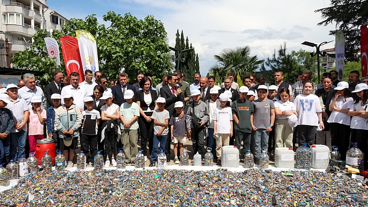 Öğrenciler 2 Bin 543 Kilogram Atık Pil Topladı