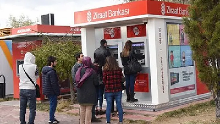 Öğrenciler, Erenler’e Ziraat ATM’si istiyor