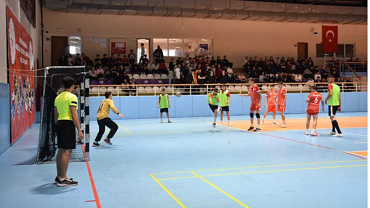 Öğrencilerden Kıyasıya Mücadele… Şampiyon Belli Oldu