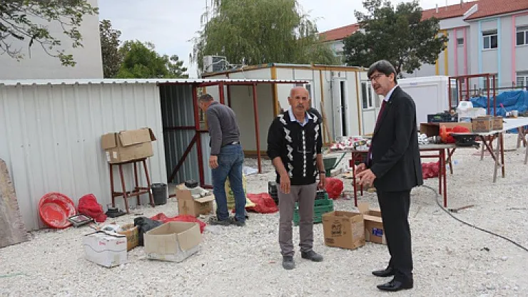 Okul inşaası devam ediyor