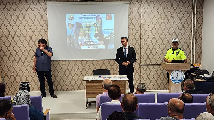 Okul Servis Şoförlerine 'Güvenli Taşımacılık Eğitimi' Verildi