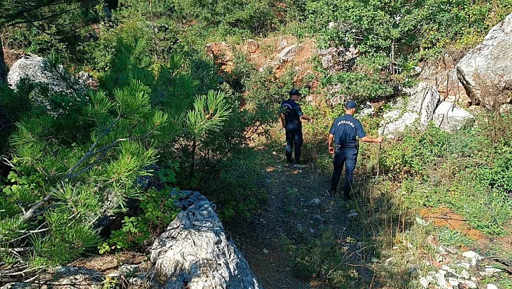 Ormanda Toprağa Gömülmüş Naylona Sarılı Ceset Bulundu