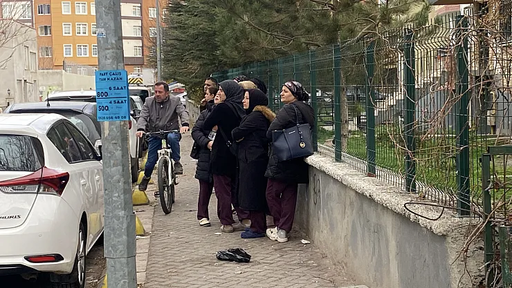 Otelde Yangın Paniği: 152 Kişi Tahliye Edildi