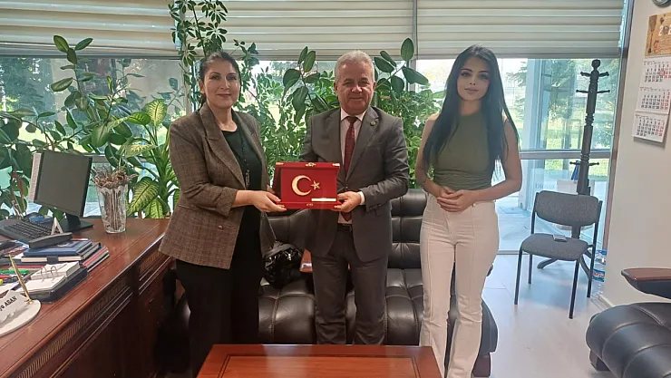 Otizmli Gençler İçin İstişare Ettiler