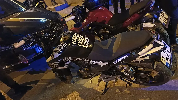 Park İçindeki Yaya Yolunda Motosikletle Gezenler İçin Gereği Yapıldı