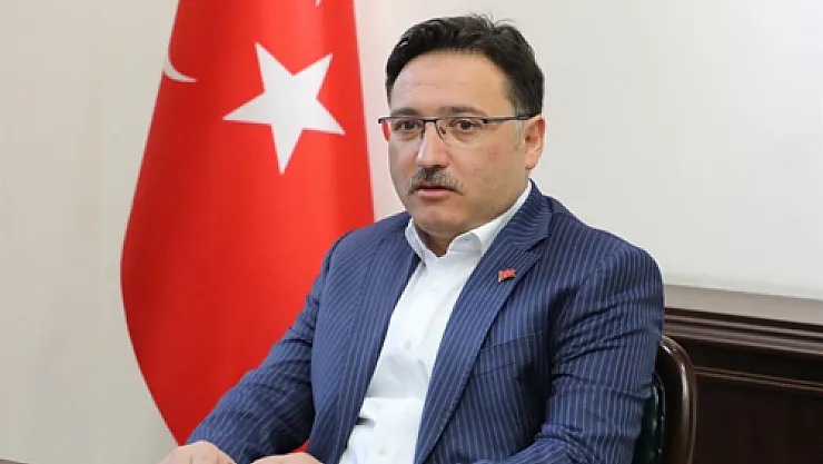“Radyo, iletişimde  vazgeçilmelerimizden”
