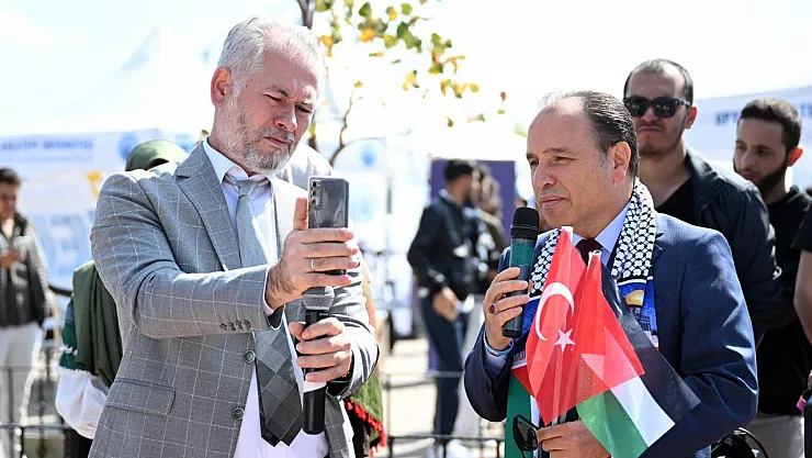 Rektör Karakaş'tan Sumud Filosu'na: Yükünüz İnsanlık Rotanız Vicdan!