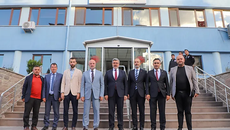 Sağlıktaki Yeni Atamalara AK Parti Heyetinden Tam Destek