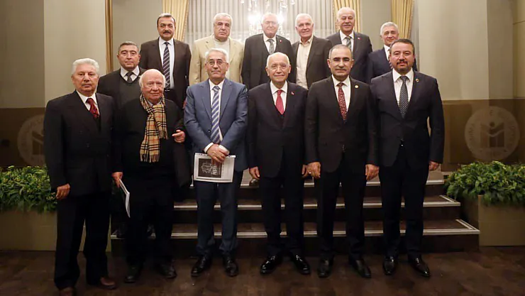 Sandıklı Sevdası AK Parti İle CHP'yi Birleştirdi