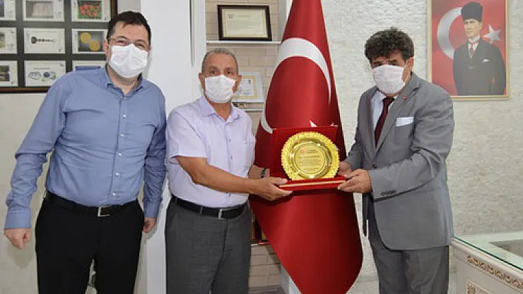 Sandıklı'da hayırseverden eğitime destek