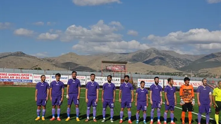 Sandıklıspor bugün son profesyonel maçına çıkıyor