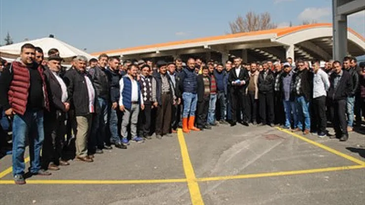 Sebzeciler tepki için tezgâh açmadı