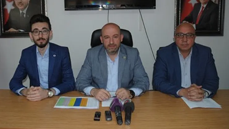 'Seçimin galibi Türkiye'dir' diyen İl Başkanı Hüseyin Sezen 'Halkımızın mesajının gereğini yapacağız'