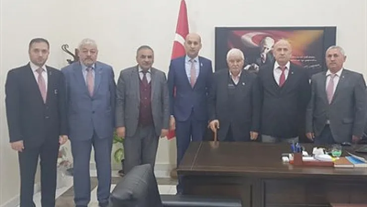 Şehit ailelerinden hayırlı olsun ziyareti