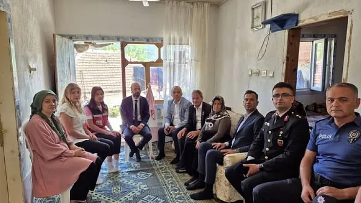 Şehit Babalarına Anlamlı Ziyaret