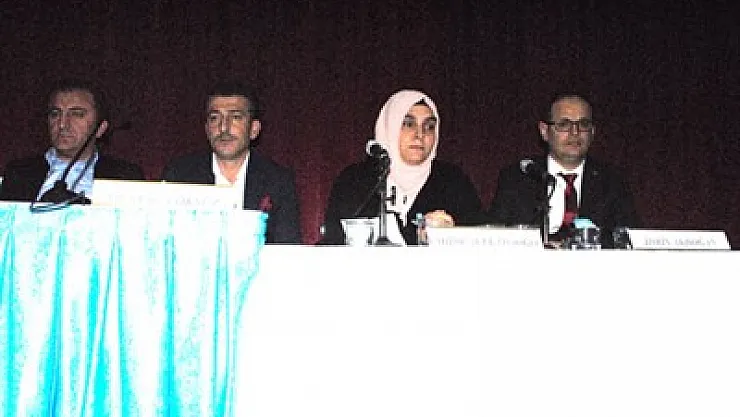 'Şehit oluruz, gazi oluruz bu vatanı vermeyiz'