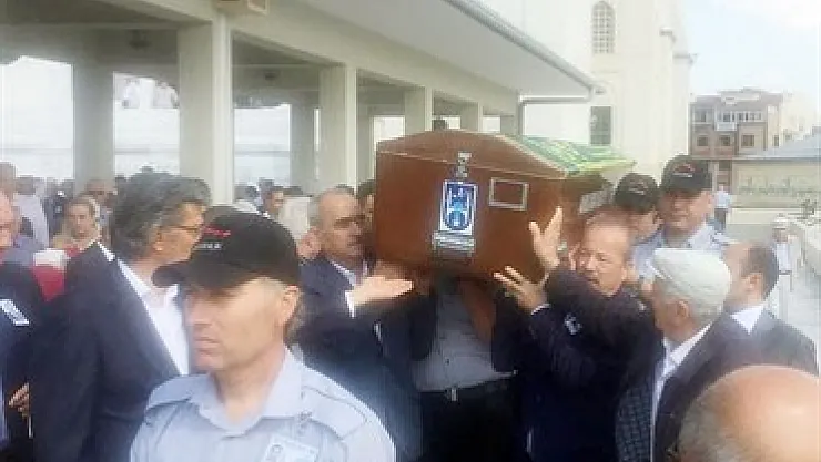 Selçuk Alparslan'a son görev – Kocatepe Gazetesi