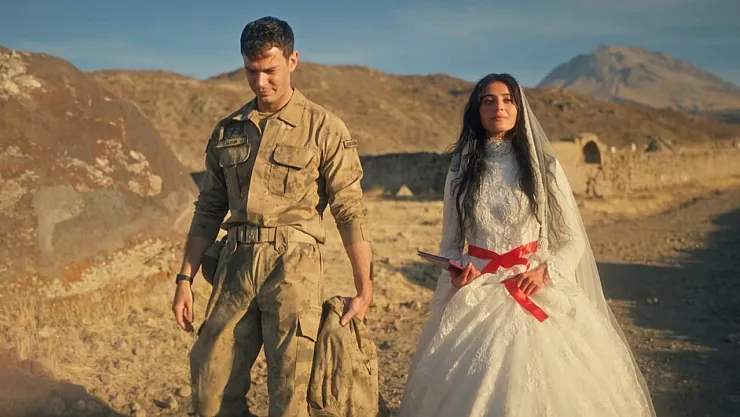 Sevdiğim Sensin Dizisi İlk Tanıtımı İle Beğeni Topladı