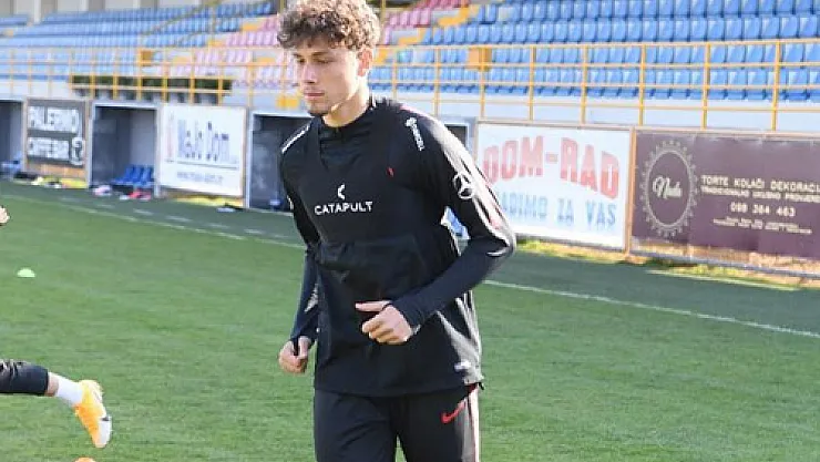 Seyfettin'in talipleri artıyor