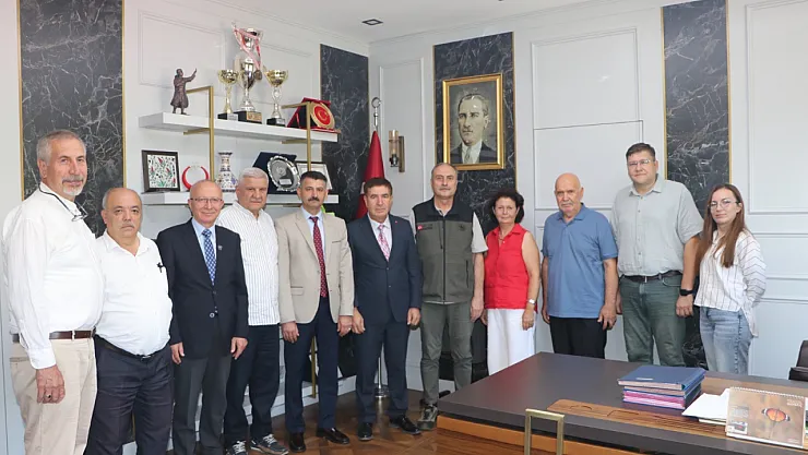 Seyitgazi'de Yanan Ormanların Yerine Yeniden Ağaçlandırma Çalışmaları Yapılacak