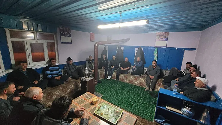 Sinanpaşa'da Üreticiler Bilgilendirildi