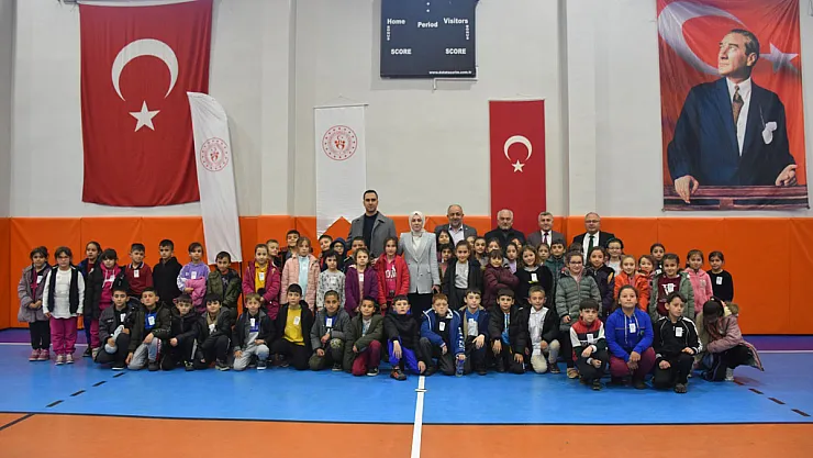 Sinanpaşa’da Yetenek Taraması Yapılıyor