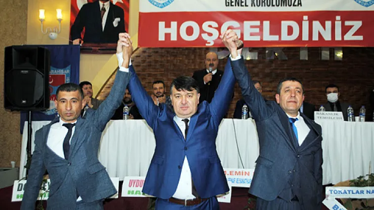 Şoförler Odası'nda 3 adaylı seçimin galibi Karataş ve ekibi