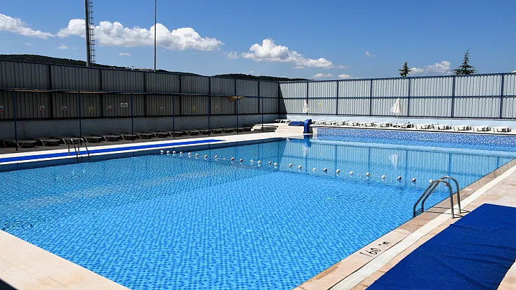 Söğüt'te Yüzme Sezonu Sona Erdi