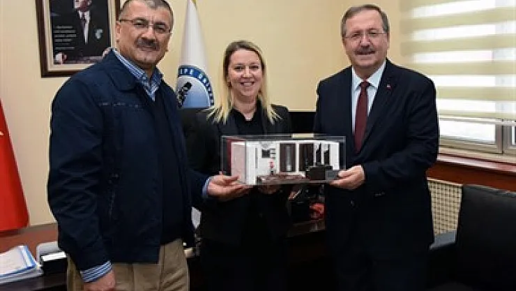 Solak GSF atölyelerini inceledi – Kocatepe Gazetesi