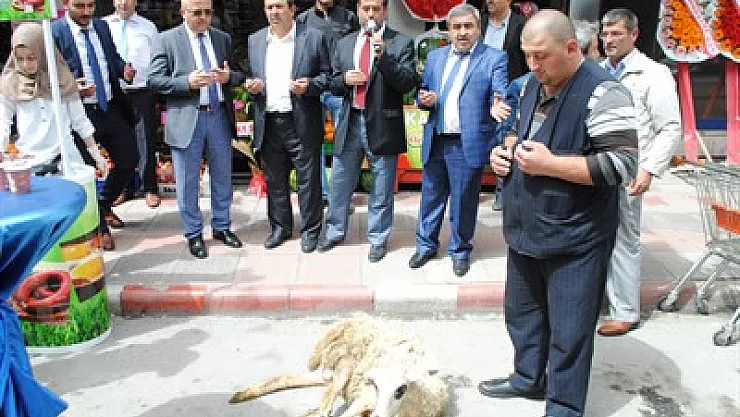 Sönmez AVM 3. Şubesi'ni de açtı