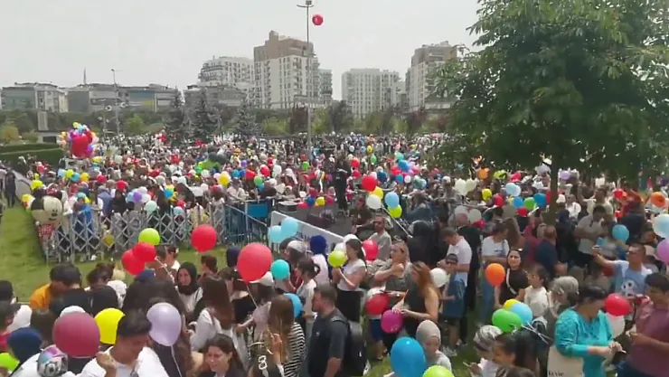 Sosyal Medyadan Çağrı Yapılmıştı... Binlerce Kişi Koştu