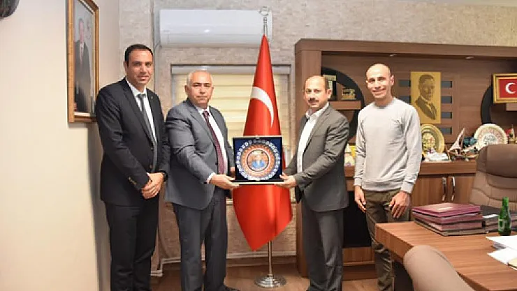 'Spora destek verenlerin yanındayız'