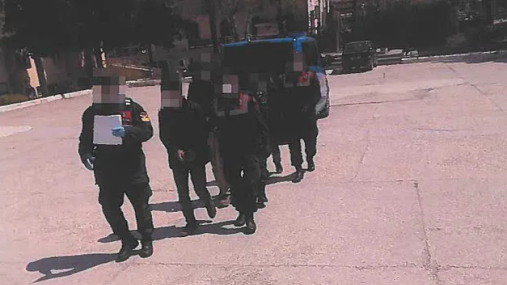 Suçüstü yakalandılar