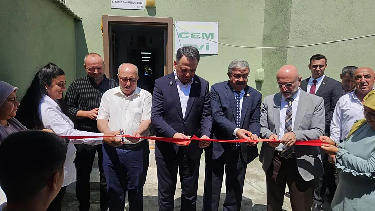 Sultandağı'nda Cem Evi Törenle Açıldı