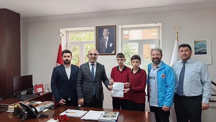 Susuz'da Öğrenciler Filistin İçin Kermes Düzenledi
