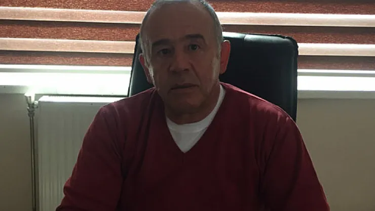 Süt üreticisi   ve çiftçinin halinin  berbat olduğunu  söyleyen  İbrahim  Göbel Süte acilen  zam istiyoruz
