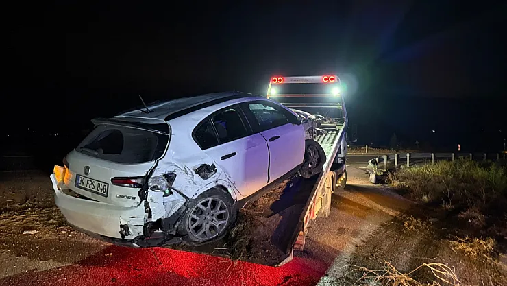 Takla Atan Otomobilde 4 Kişi Yaralandı