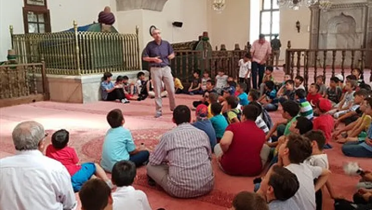 Tarihi camileri gezdiler – Kocatepe Gazetesi