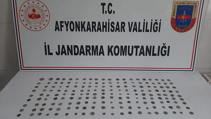 Tarihi eser kaçakçısı dinlenme tesisinde yakalandı