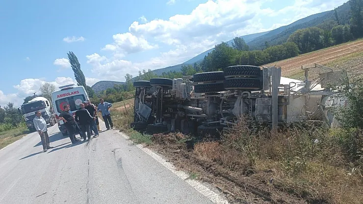 Tavşanlı'da Beton Mikseri Devrildi: 1 Yaralı