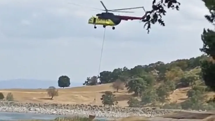 Tavşanlı'da Yıldırım Düşmesi Sonucu Çıkan Orman Yangını Havadan Müdahaleyle Kısa Sürede Söndürüldü
