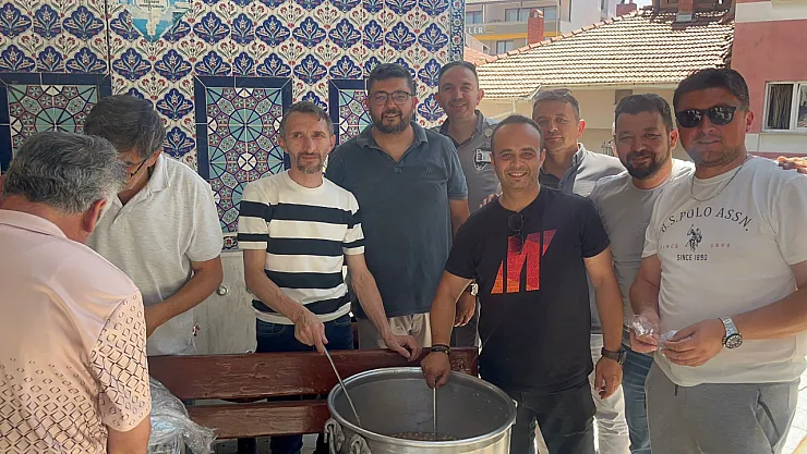 Tavşanlı Yenimahalle'de Aşure Etkinliği