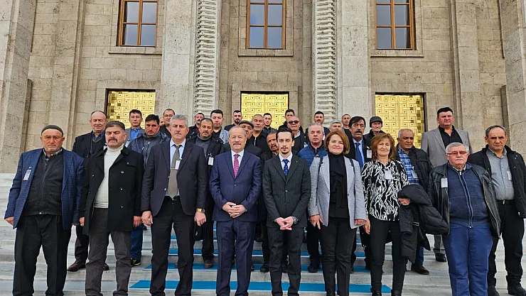 Taytak: Birlik Ve Beraberlikle Her Şeyin Üstesinden Gelebiliriz
