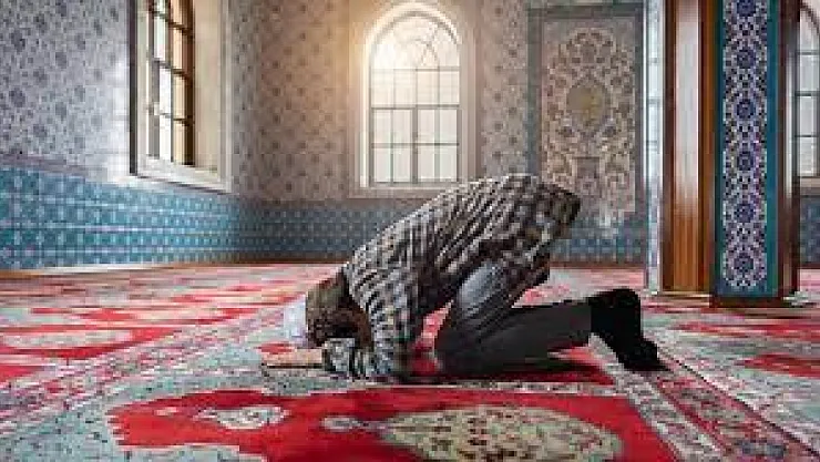 Teheccüd Namazı En İyi Saat Kaçta Kılınır?