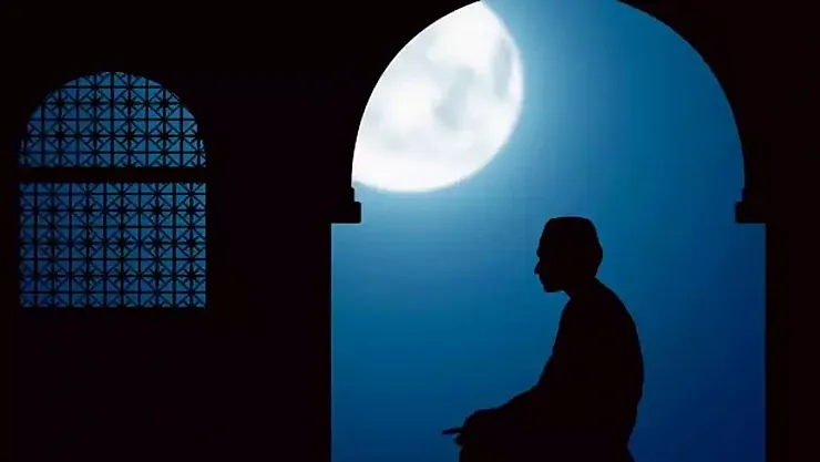 Teheccüd Namazında Hangi Sureler Okunur?