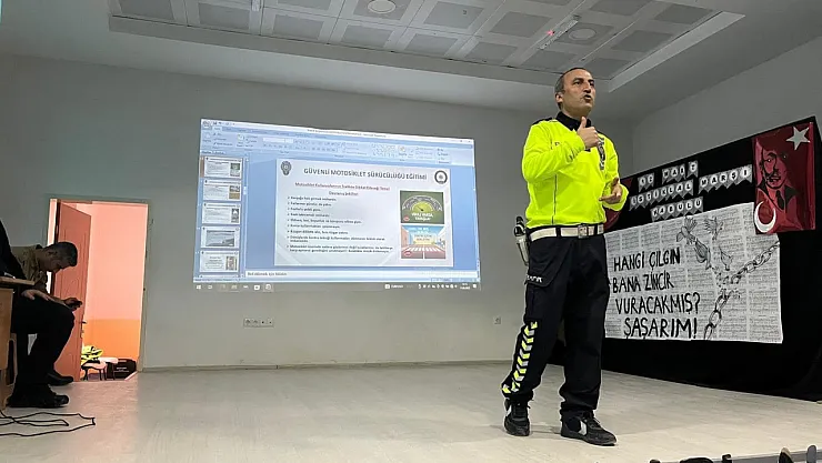 Trafik Güvenliği Eğitimleri İle Gençlere Farkındalık Kazandırılıyor