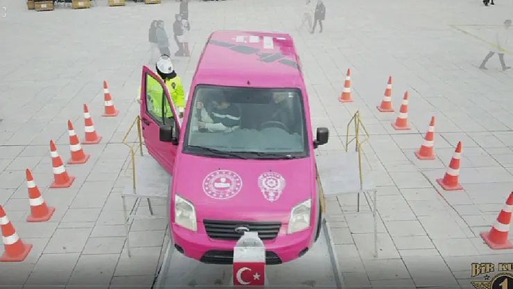 Trafik Kurallarına Uymak Hayat Kurtarır