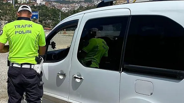 Trafik Kurallarına Uymayan Sürücülere 70 Bin 177 TL Ceza
