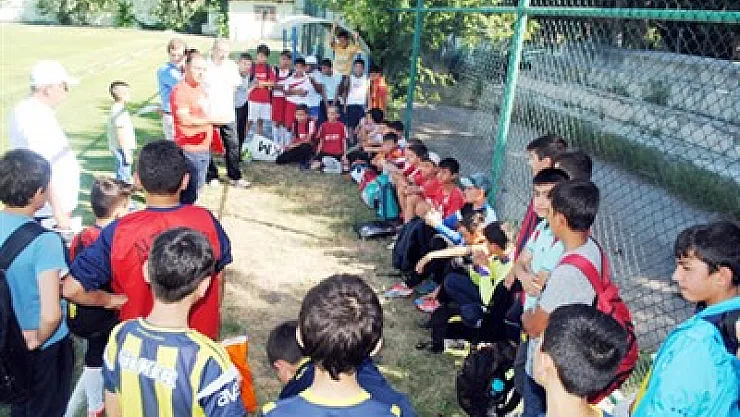 TÜFAD minik millilerini seçiyor – Kocatepe Gazetesi