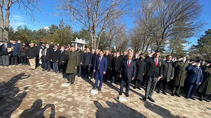Tüm kahramanlarımızı minnet, şükran ve rahmetle anıyoruz